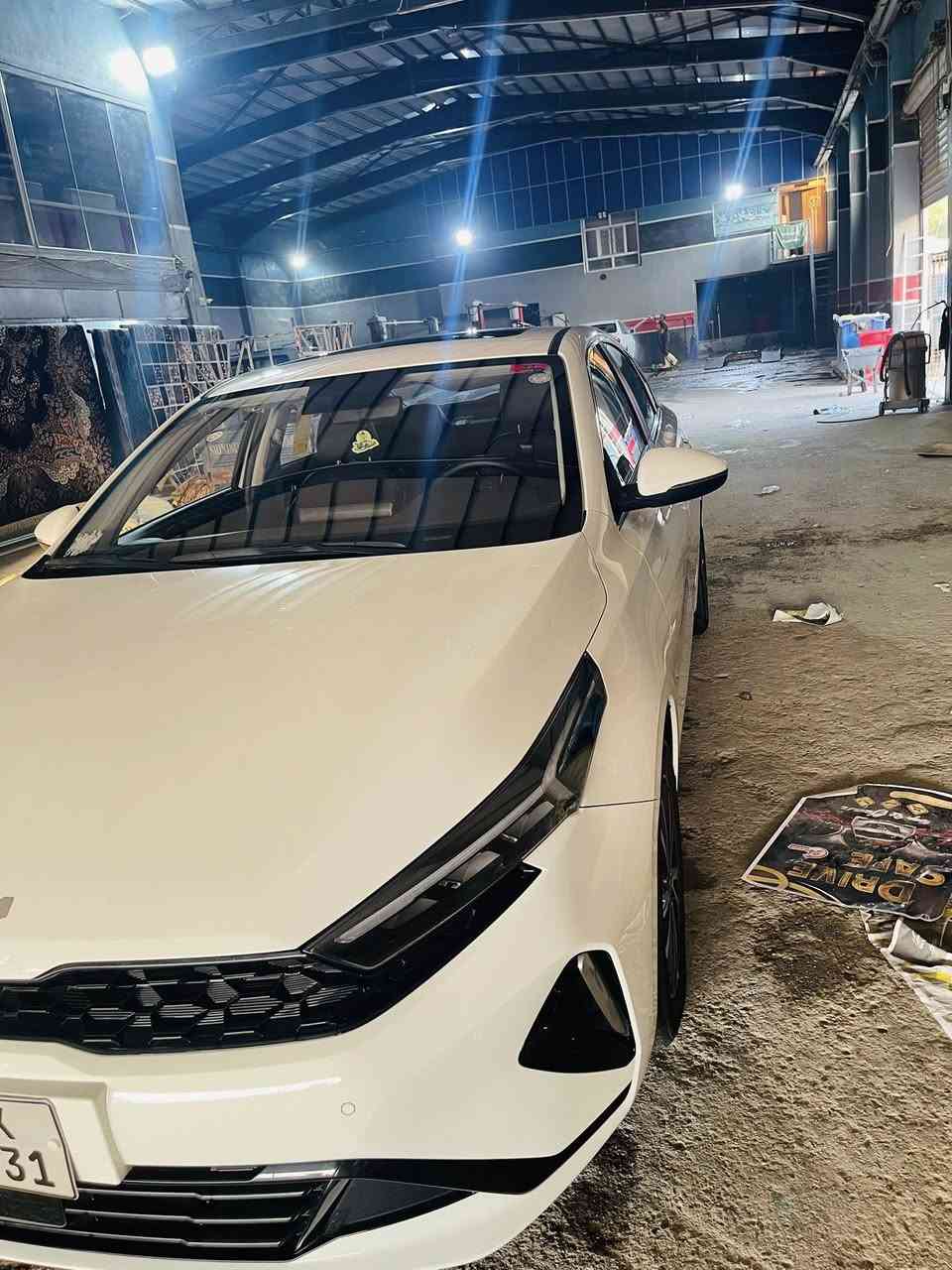 السلام عليكم سيارة كي ثري 2024 ماشية 39 كفالة عامة حتى من الشخط ب 146 رزقة ***********
