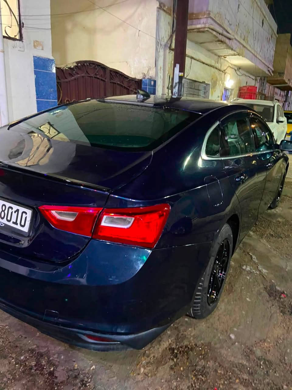 السلام عليكم
ماليبو ١٧ ماشيه ١١٥ كيلو 
رقم دهوك تريد تحويل او تريد وكاله للبيت تجيك
حداديه صدر جديده 
كير اي تي المرغوب 
    محرك1500 تيربو
محرك مفتوح قبل ست آشهر شغل نظيف و درجه أولى 
اي مشكله مابي صافي 

سياره خير من الله تبريدها ثلج 

ايرباكات كلها سليمة بحاله الوكاله 

كلشي ممبدل بيها سياره نظيفه ونصبتها حلوه بيها بارد ب جاملغ الخلفي و الباقي نظيف 
شوائي نظيفه اي ضربه ما بيهن

نفس ما موضح بل صور

السعر 💵::85و بيه مجال 

مكانها بغداد الحريه 

رقم الهاتف: ***********
