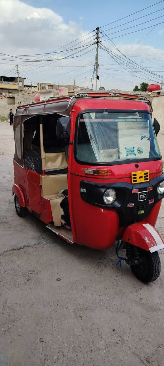 سلام عليكم تكتك باجاج 22 رقم وسنويه شهر 8 كفاله عامه بدي ومكينه جاهزه تخم تاير جبلي مسجل كبل لشارع مابيه اي نقص لسعر9200 وبيه مجال مكاني بصره القبله شارع لبرج ( *********** ) متواجد واتساب وتصال عل خط
