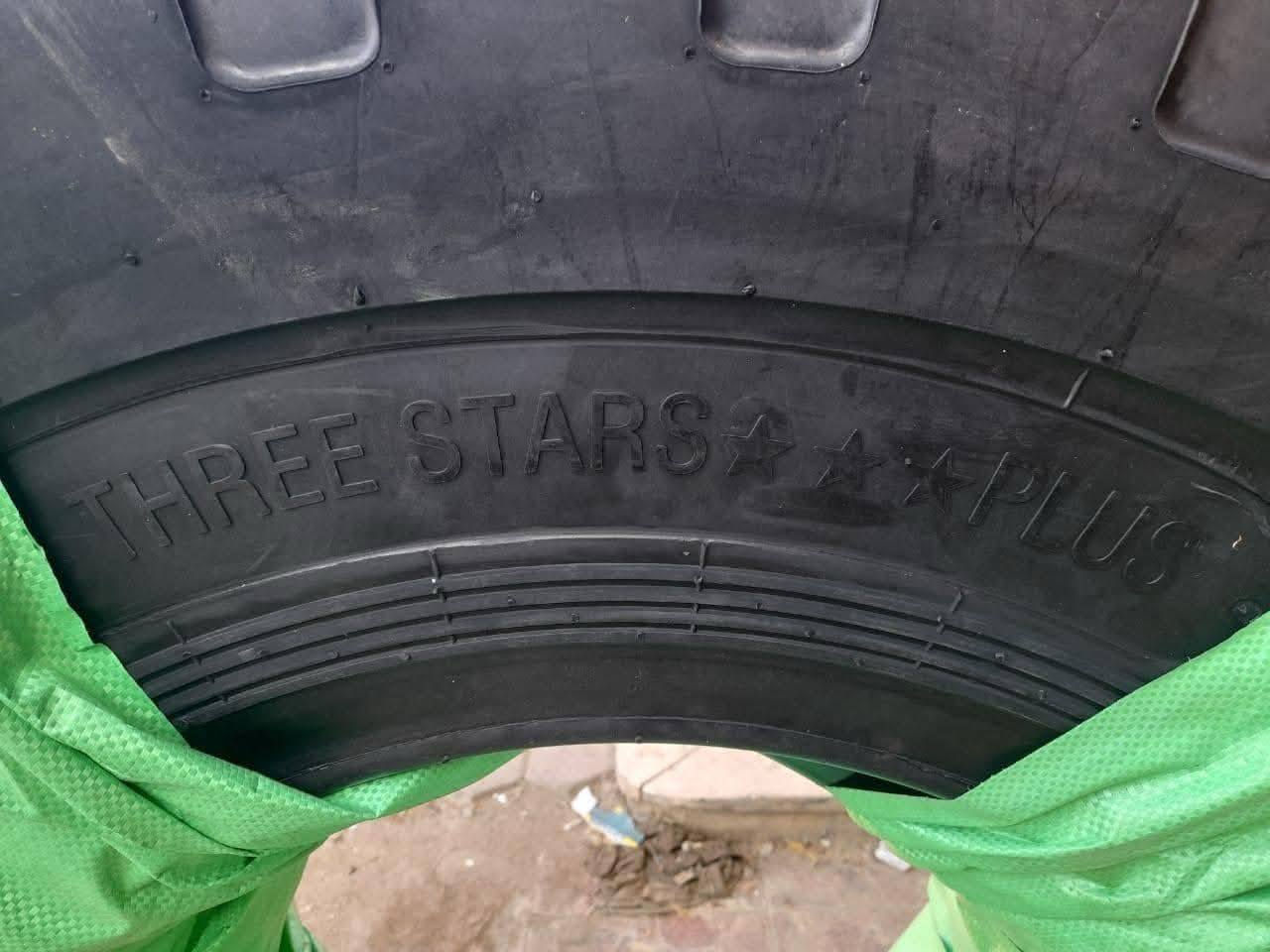 يوجد زوجين اطارات شفل جديد 17ونص على، 25صيني جوب  وسفيفه سعر زوج 950 وبيه مجال ***********
