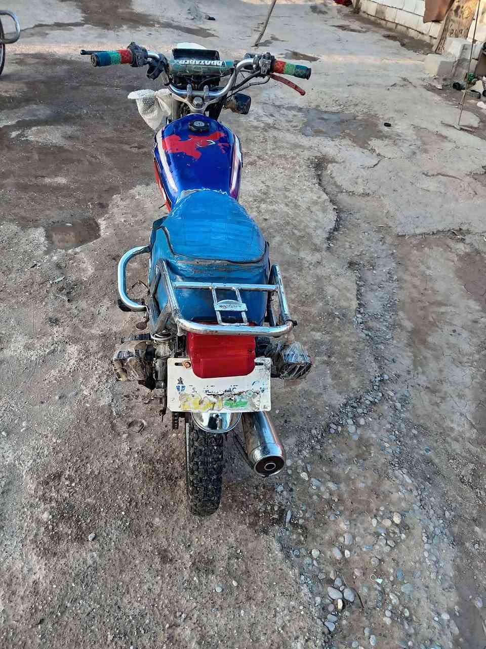 ماطور خمسه كير موديل 20محرك نضيف كهربائيات شغاله السعر 275وبيه مجال مكاني الحويجه داخل لتصال ***********
