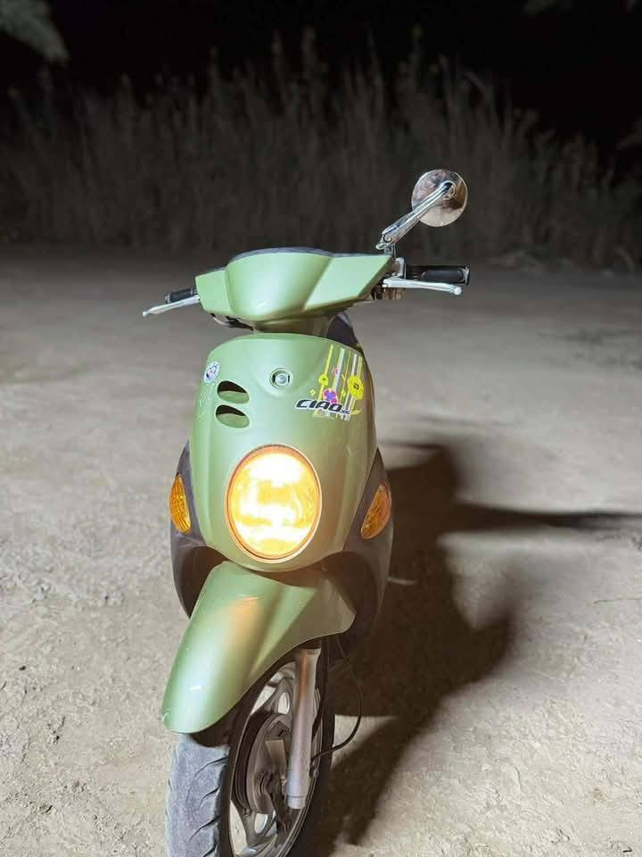 ( أعيد النشر بسبب الوعود الكاذبه )سلام عليكم فله للبيع كفاله عامه برغي ما مفتوح بيه لا بخار ولا تنقيص شلع ومعدل ختم واحد مكان دوانيه دغاره( السعر مليون  وبيه) مجال لطيبين ***********
