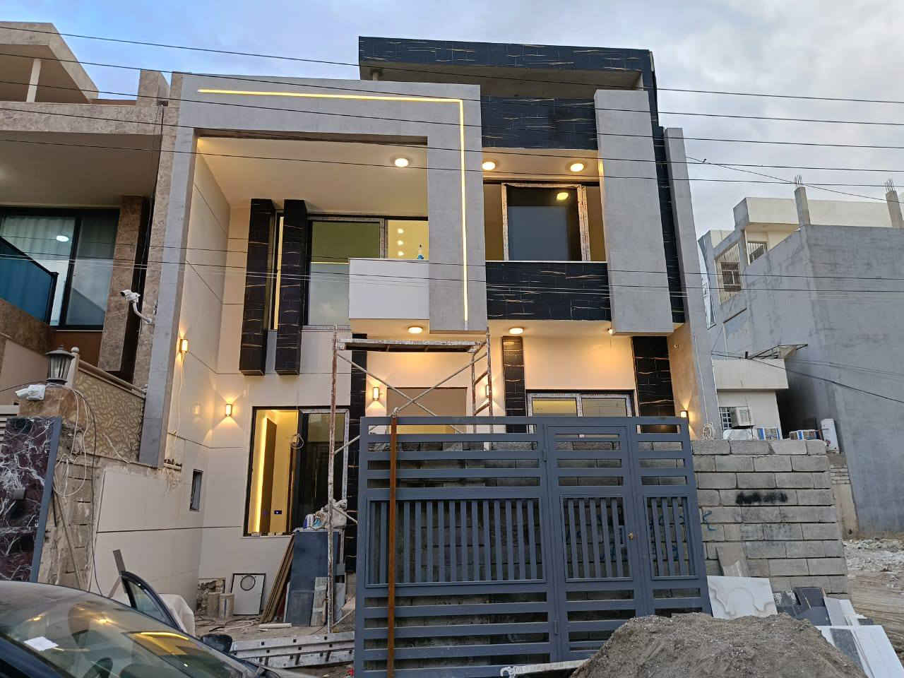 : 🏠 حقق حلم العمر.. وبسعر التكلفة فقط!
​لأننا نؤمن أن المسكن حق للجميع، أطلق مكتب الماس للبناء والإنشاءات أقوى عرض حصري لهذا العام. 💎
​✅ العرض: بناء دارك السكني بدون أي أجور مكتبية.
✅ السعر: تدفع قيمة المواد الإنشائية فقط (سعر التكلفة).
✅ المدة: العرض ساري لمدة شهر واحد فقط.
​لا تدع فرصة العمر تفوتك، ابدأ ببناء مستقبلك مع خبراء الهندسة والبناء وبأقل التكاليف الممكنة في السوق.
​
📞 للحجز والاستفسار: [*********** /***********]
​مكتب الماس.. نبني لك الثقة قبل الجدران. 🏗️
