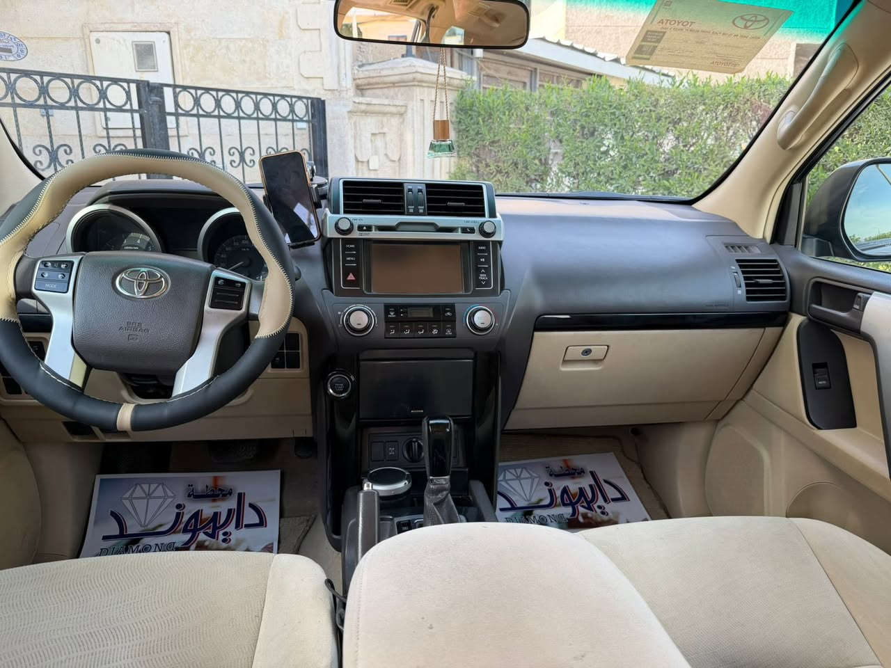 برادو ٢٠١٦    كويتي  txl  وكاله الساير لون مميز جكليني   ٦ سلندر   دبل  تانكي   بصمه  شاشه كامره   سبير تعليك رقم اربيل  شرط التحويل   مكان السياره بغداد  مواصفات عاديه بدون  سلايد  السياره نظيفه جدآ وبدون اي نقص   ماشيه ١٣٢ كم    السياره مكفوله  فقط بيه نص الباب الخلفي عكس السايق من الاسفل   صبغ اثر شخط  موضح بل صور والدعاميه الخلفيه اثر شخوط  والباقي مكفول  السعر  مناسب  بلنسبه الموديله  ونظافته 
٣١٥ $  ورقه   ( الي يحب يستفسر اكثر يتصل  مكلف بل نشر )
***********
***********
