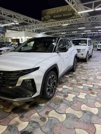 توسان 🔥 2025 💣 2 كلر ⚫️⚪️ المواصفات 💯 :  1- بصمة 🔐 2- شاشة متصل 📺 3- ق...