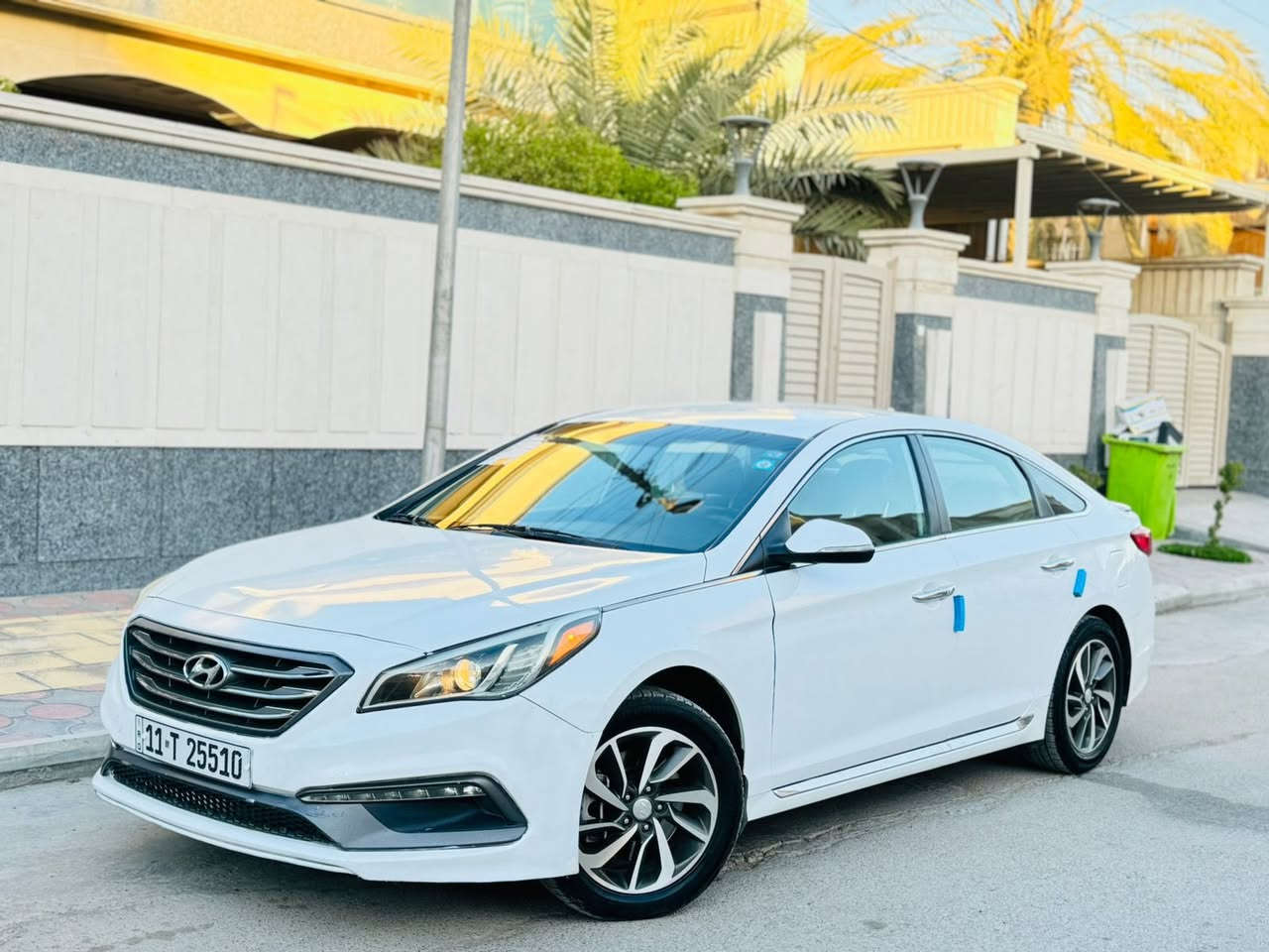 السلام عليكم للبيع سوناتا  2017
رقم بغداد بسمي هزه وفحص جديده 
حادثها قبق جنطه ومبدل بلادي الباقي كفاله عامه بدون دواخل بدون ايرباك بدون صبغ

معروضه 106 وبيها مجال 

رقم الهاتف ***********

مواصفات فول 1/1 عده الفتحه 
كشنات جلد + كهرباء 
رادارات جوانب 
تحديد مسار 
جنطه كهربائيه 
شاشه جبيره + كاربلاي 
شفتات ستيرن 
مثبت سرعه 
شاشه عرض اعطال 
انضمه قياده سبورت ايكو 
كشنات هيتر تدفئه 
مانع تزحلق 
تخم تاير 
حساسات امامي 
حساسات خلفيه 
ماشيه 88
لآيت لد 
لايت زنون 
تبريد ثلج 
اشاير مري
