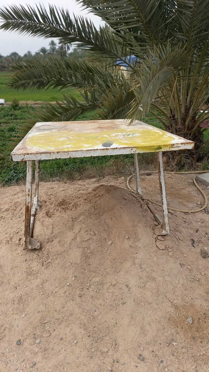 قمارة فيات 780المكان نجف سعر 250الف لل آتصال ***********
