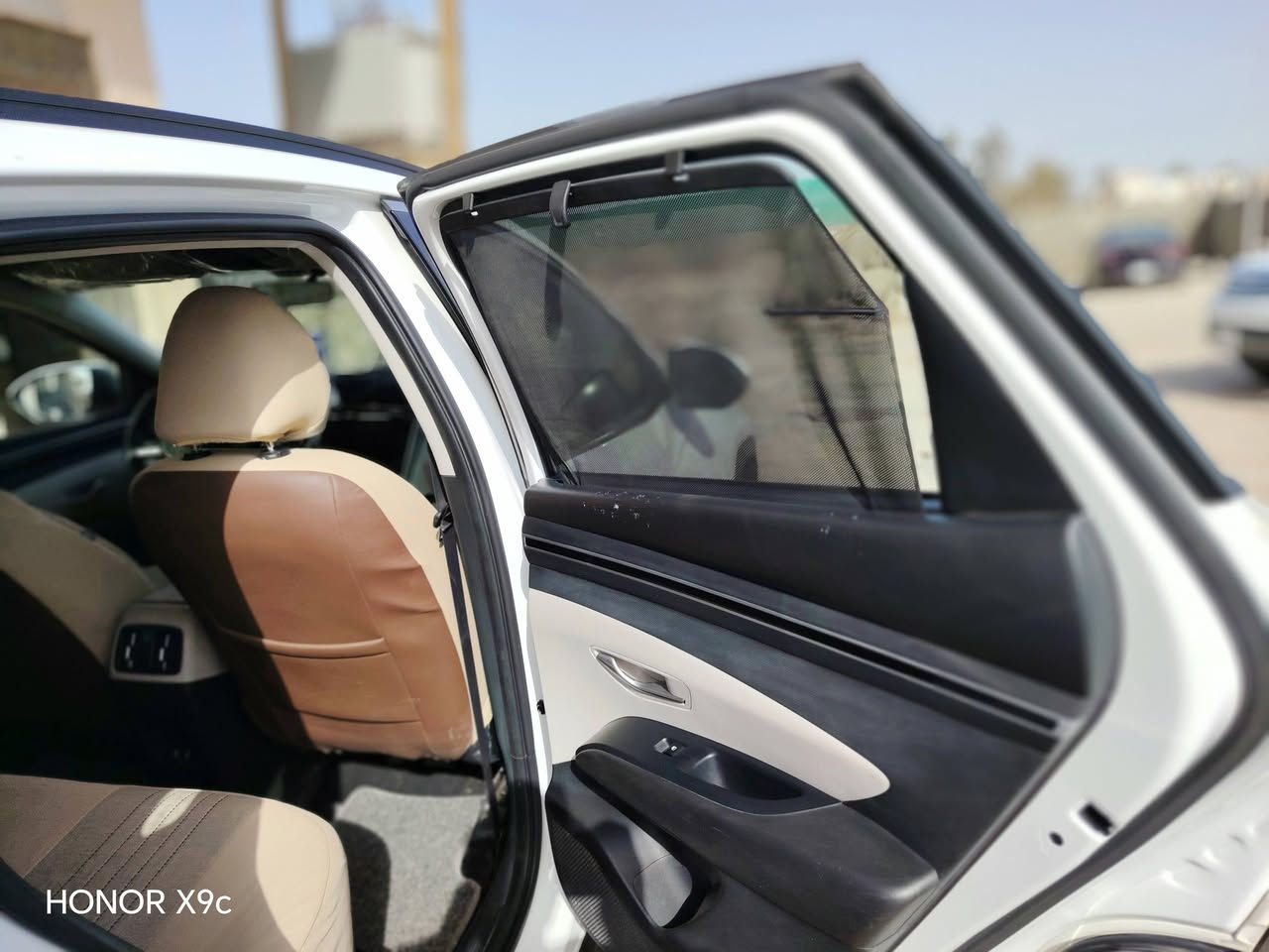 السلام عليكم توسان 2020 خليجي شكل الجديد مكفوله ماشيه 68 مكينه 2000 رقم بغداد دولي 
موصفات
بصمه
كشن مخمل 
كشنات كهرباء
شاحن ذكي 
مري شفط
سايد برك كهرباء
اوتو هولد 
بردات خلفيه
تشغيل عن بعد 
كشاف جانبي 
لايت LED
السعر (195) $وبيها مجال بسيط للشراي 

مكان السياره /ديوانية الحمزه الشرقي 

الهاتف ***********
