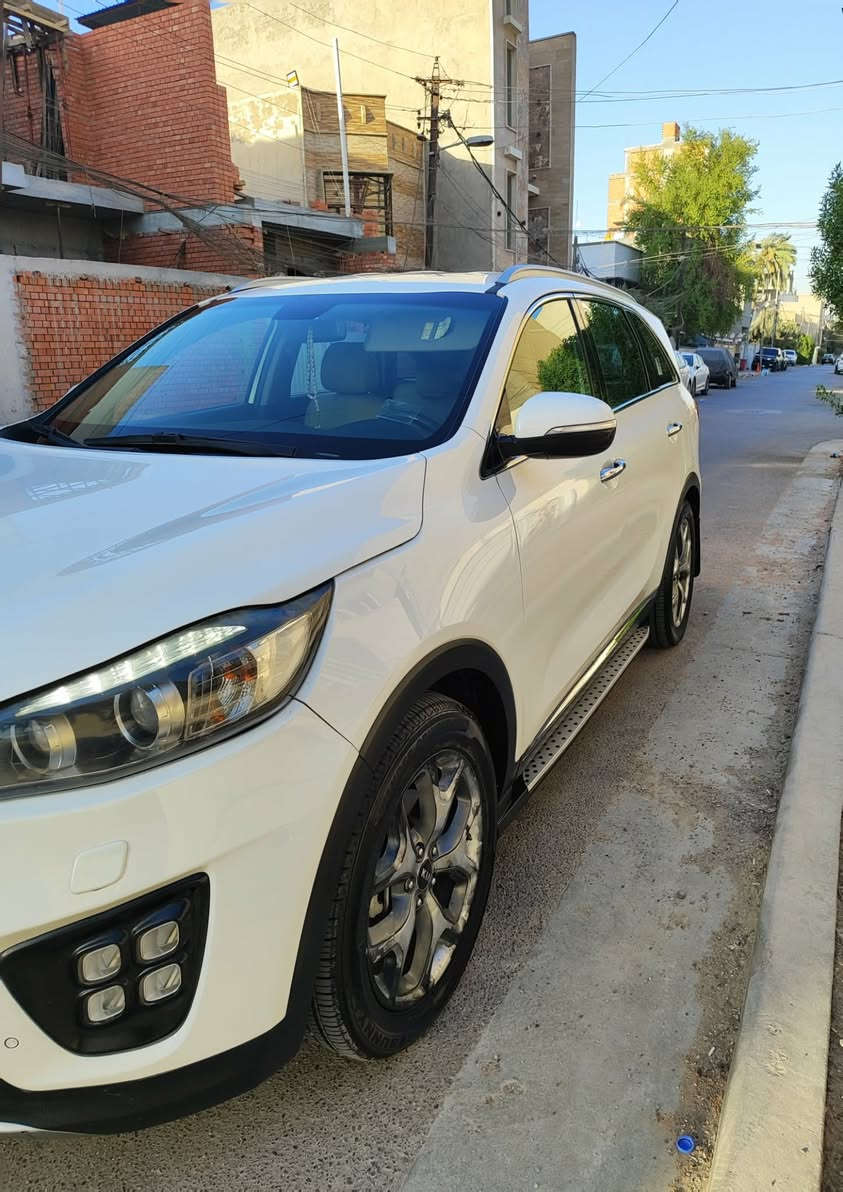 سورنتو 🚙
‏‎سلام عليكم بيع فقط
موديل٢٠١٨
خليجي
محرك V6 3500

المواصفات 
السيارة كامله
🌹🌹🌹🌹

                       ((((🔴المواصفات🔴))))

1- بصمة 
2- كامرة خلفية
3- حساس امامي
4- حساس خلفي
5- مري شفط
6شاشة كبيرة اندرويد كامرة ذيل 
7- كشن السايق كهرباء
8- تحكمات استيرن جهتين
9- مانع انزلاق
10- اشاير بالمري الجانبية
11- بردات خلفية
12- نضام ترحيب
13- Eco نظام
14- نظام sport
15- ويل كب 
16- بلوجكتر
17- بدأت ستيل
18 لد امامي
19 مري شفط 
20يدات استيل 
21 انارا داخليه 
سيارة كاملة ماعدا بيبان الخلفية مصلح على بارد شي بسيط
 الاتصال على الرقم *********** 
 مكان السيارة
كربلاء المقدسة
سعر ٢٢٥
رقم ذي قار باسمي
