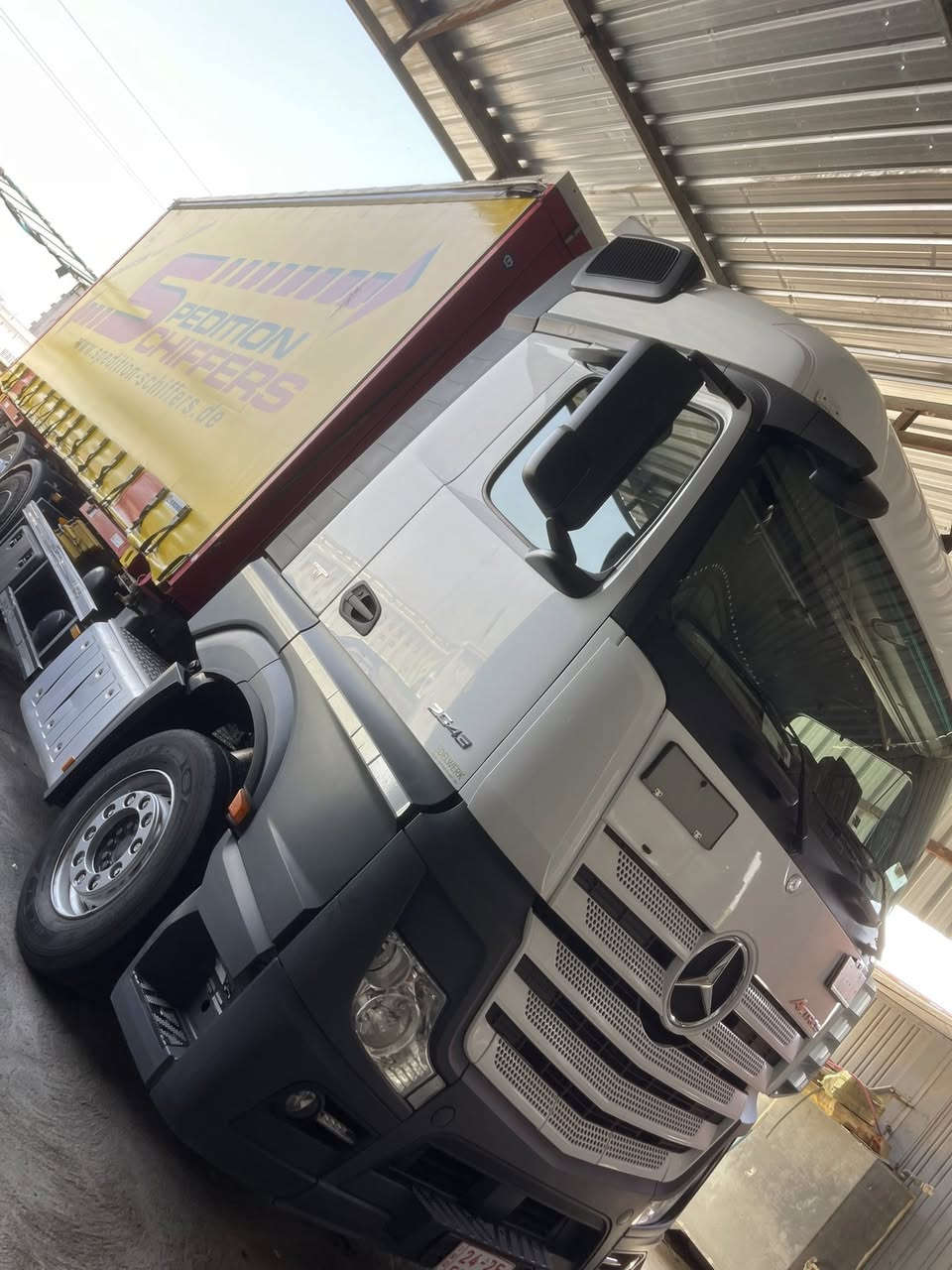 Actros 2016. 2543. عنوان السليمانية. ***********
