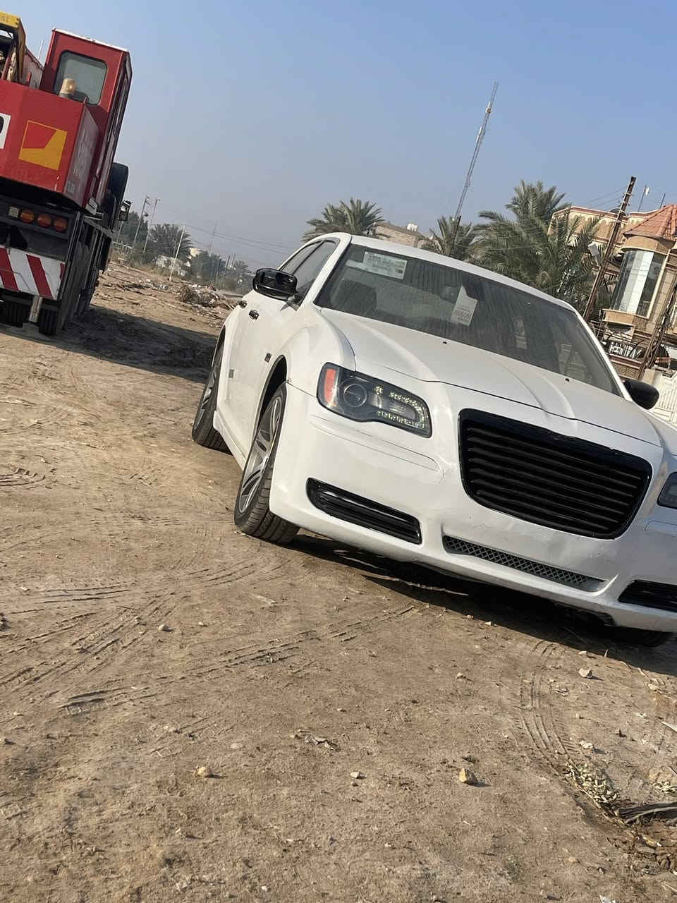 السلام عليكم
كرايسلر c300
موديل 2014 خليجيه 
كصه جنطه 
محرك كير كفاله
حداديه جديده 
متوائمة وكامله 
السعر 55 وبيها مجال
***********
