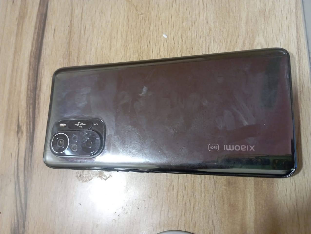 جهاز شومي نوت 11برو ذاكره 256 مامفتوح بلادي بوبجي 90 فريم ملحقات مابيه توصيل ماعندي  180  وبيه مجال شراي اتصل ***********
