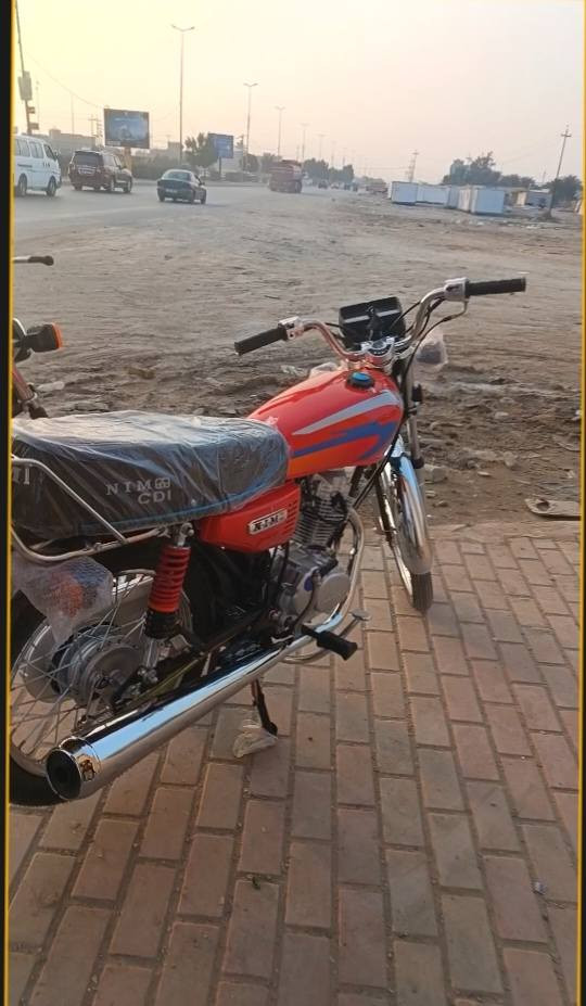 سكنر مديل  26صاله يومين نامه شلامجه من طالعه محتاج شلامجه نامه  لي اريد ابيع دراجه خير من الله نضافه وشلعه ومرتبه السعر ٨٥٠وبيه مجال الشراي يتصل مكاني كربلاء ***********
