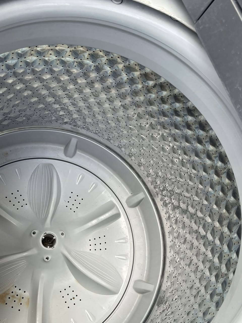 السلام عليكم عندي غساله اوتماتيك الحافظ ب ١٣٠ وبيها مجال  مبيها اي عطل الي يريدها  يتواصل ويه هذا الرقم واتساب ***********
