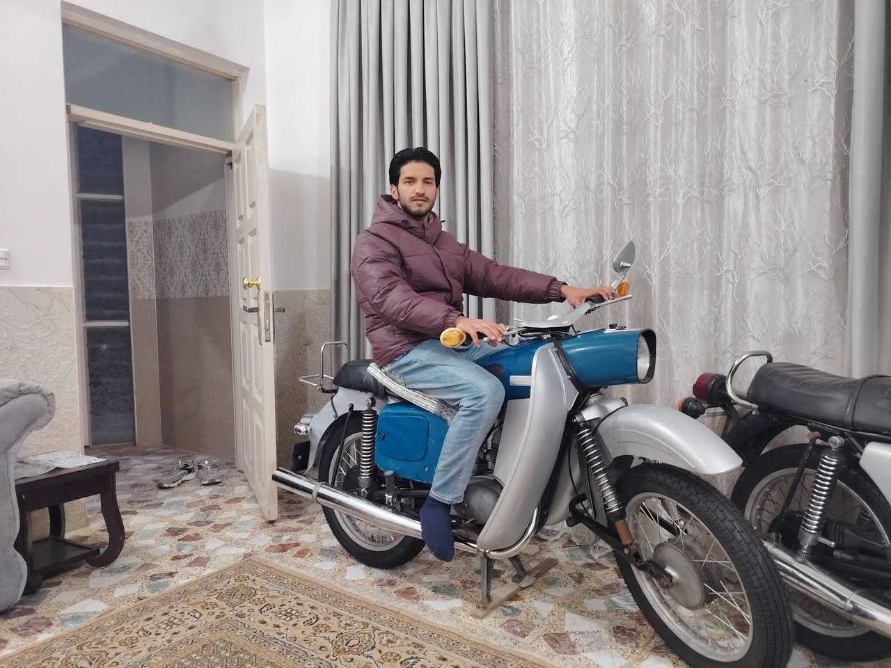 سلام عليكم تحياتي للجميع مرخصة الادمن ماطور خنزيره للبيع بلاديه جديده ابيع بلا راعي راعي بلادي بلا صبغ ستندر جديده بس ابو المصلحه يقيمها الموشراي ليخابر رقمي *********** تحياتي للجنايه
