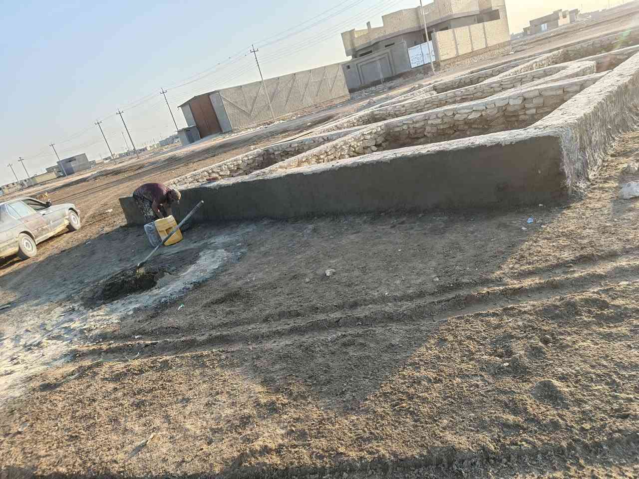 السلام عليكم قطعه البيع 200متر طابو صرف المكان منطقه 32 بين الدوح وابن يقطين ع شارع 30 الخدمات ماي  وكهرباء  وشارع سبيس  سعر 85 بيها مجال
الرقم *********** الرقم2 ***********
