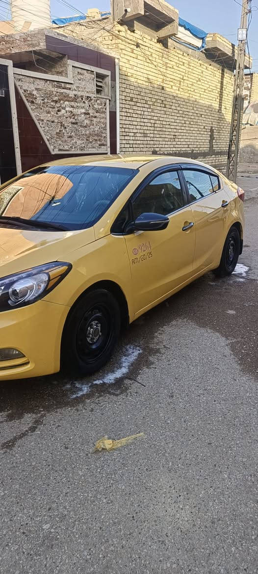 سلام عليكم فورتي البيع أو مراوس مديل 2015 ضرار بنيد وجاملغ لباقي ليبل واحد سياره جاهزه مصفره خط وبحث سعر 95 وبيه مجال مكان ناصرية مركز ***********
