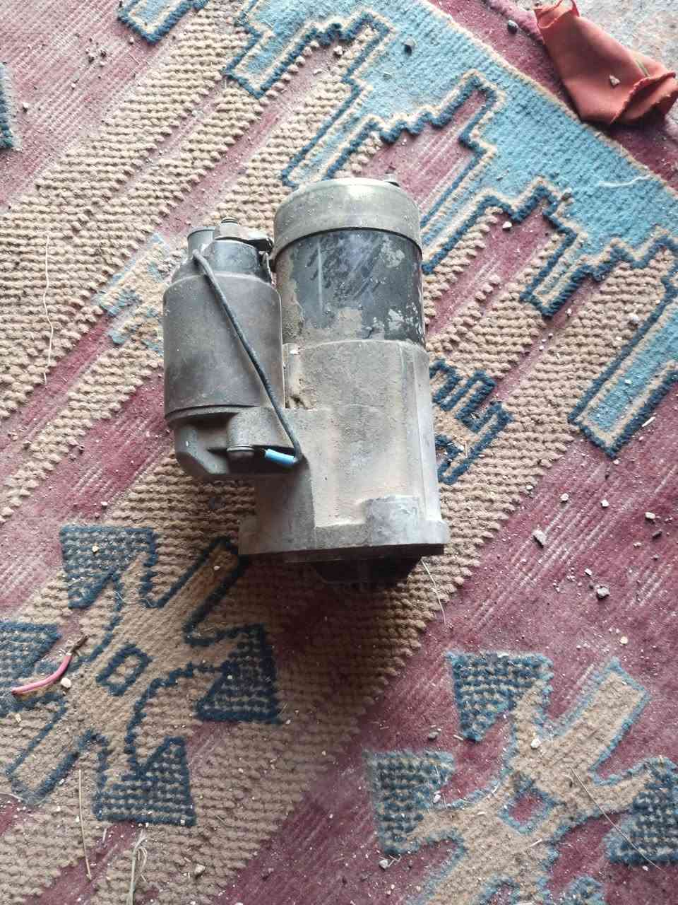 سلام عليكم عندي قراظ جنبي لبيع ولستفسار***********
