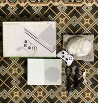اكس بوكس وان اس (Xbox one s) حالة الجهاز : لوك ستيكر ما مفتوح نهائياً ...