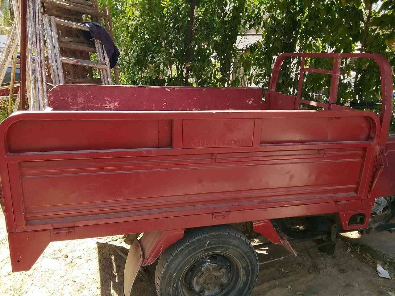 سلام عليكم بدي للبيع ***********
