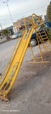 للبيع غراض محل كامله كله جديد.07716614719