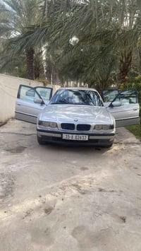 بي ام ٧٤٠ • ٢٠٠١ • مكفول مكينه جير