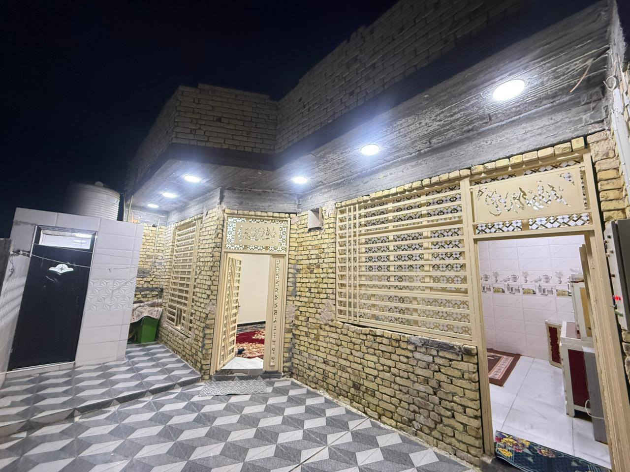 البيت البيع ***********
