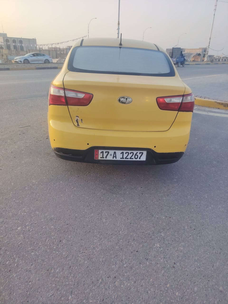 السلام عليكم
سياره كيا ريو خليجي مديل2013 كفاله عامه من الفتح وتبديل وضربه القويه رقم انكليزي مثنئ سنويه جديده سياره جاهزه تبريد حداديه محرك 1600لاتنقيص ولاتبخير تخم تاير المكان السماوه مركز السعر 77 وبيه مجال بسيط الاستفسار ***********
