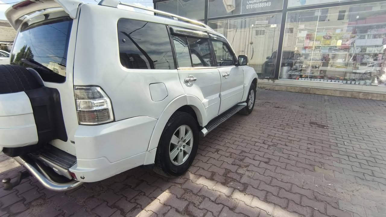 السلام عليكم باجيرو 2008محدثة سعر جداً مناسب 🫸
سعر90ورقه 🗿سيارة بيها قمارة مبدلة سيارة جاهزة ونظيفه 
رقم بغداد دولي سنوية وهزة جدد🚔
مكينة بل صندوك بعدها على سحك 
سيارة حبتور فول مواصفات 
دمام
كشنات جلد
فتحة سقف
شاشة كامرة دوارة
مكاني نجف استفسار***********
