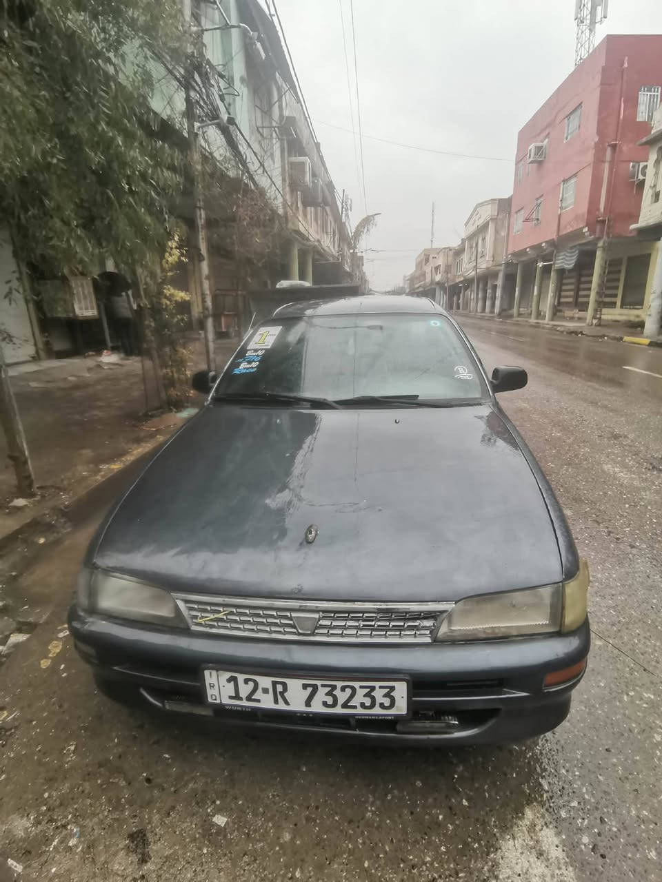 السلام عليكم كورلا موديل 1995 سياره بدون ضرر فقط البوند والقماره والصندوق مرشوش جماليه  بدون معجون بسبب الهزه رقم وسنويه ال30 بسمي سياره نضيفه حيل مايعوزها كلشي تدفئه وتبريد ثلج شغال طخم تايرات جدد داخل حيل مرتب فول توماتيك شراي اتصل *********** السعر 46 وبيها مجال بسيط السياره مصروف عليها لاتلح بالمعامله اسف عالاطاله
