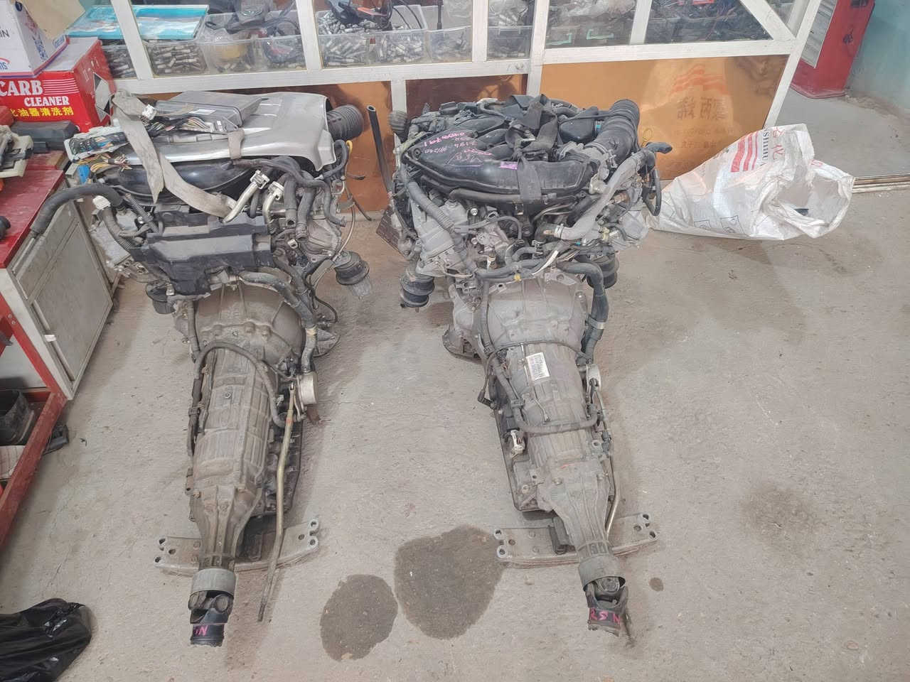 محركات شاهينه عدد 2
كامل هوه وتفرعاته وكيره حتى الدچات ويا بيهن ضمان ابيعهن مفرد وشلعه 
***********
