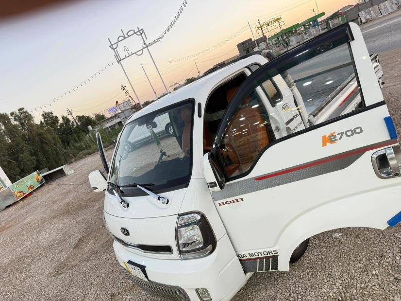 كيا 2700 للبيع 
موديل 2021 مكفوله كفاله عامه السعر 135$ بيها مجال بسيط للشراي السياره بأسمي مداور ثاني يوم 
المكان النجف. المناذره للتواصل (***********)
