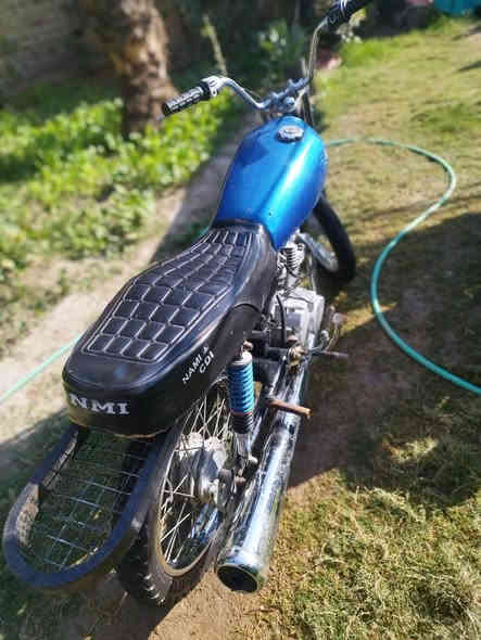 السلام عليكم ورحمه الله وبركاته دراجه للبيع ب350 وبيها مجال هذه رقمي ولشراي يدلل ***********
