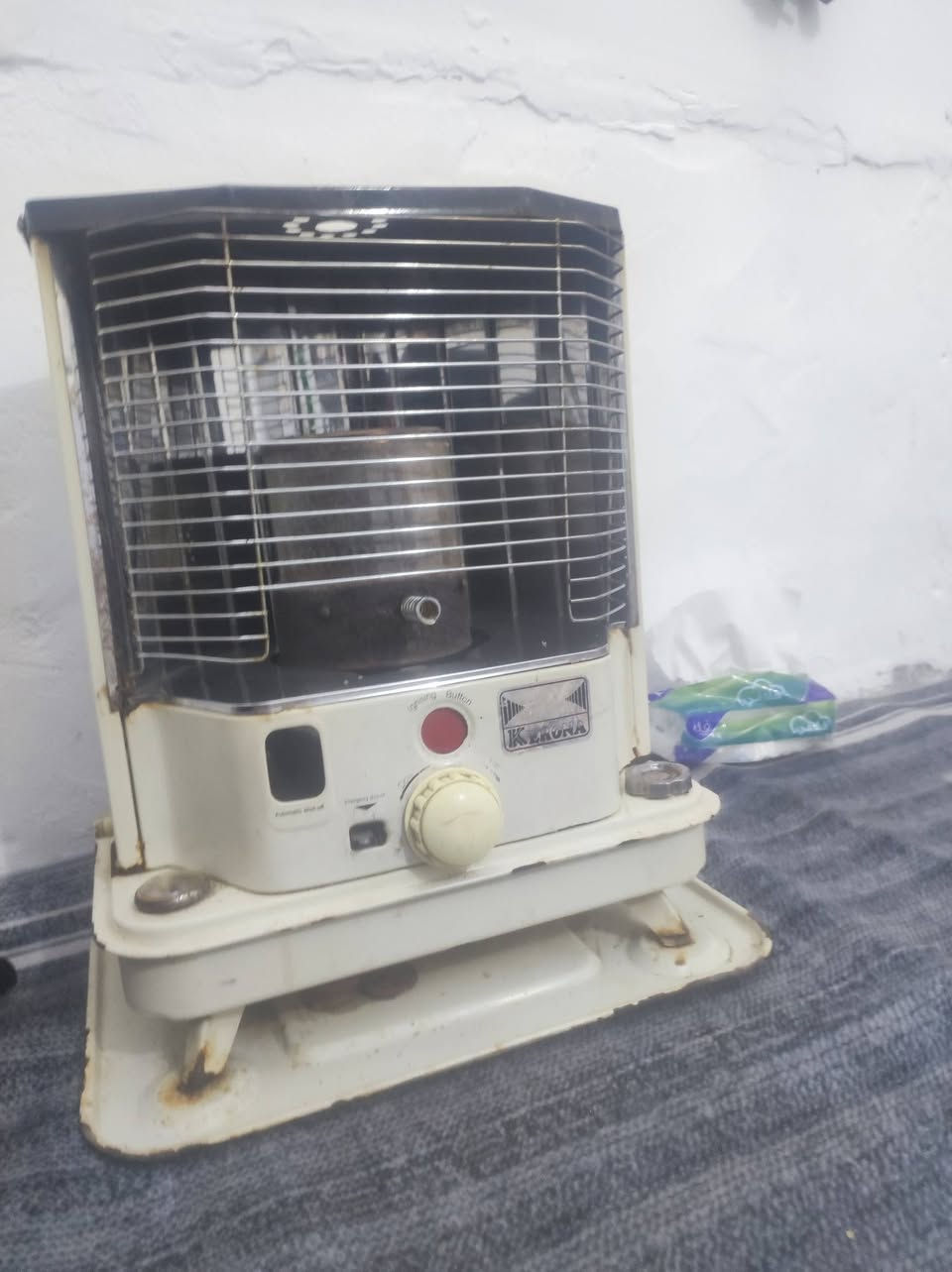 سلام عليكم جدد الاغراض الله شاهد مصار هواي ماخذهن ثنينهن 450 كربلاء الحر مكاني والصوبه 50 
***********
