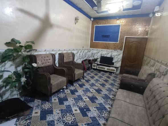 سلام عليكم طخم للبيع نضافه 100/100 ما بي اي ضرر مثل ب صوره سعر 175 وبي مجال قليل عنوان ابو رمانه شراي يتصل على الرقم *********** عمارة
