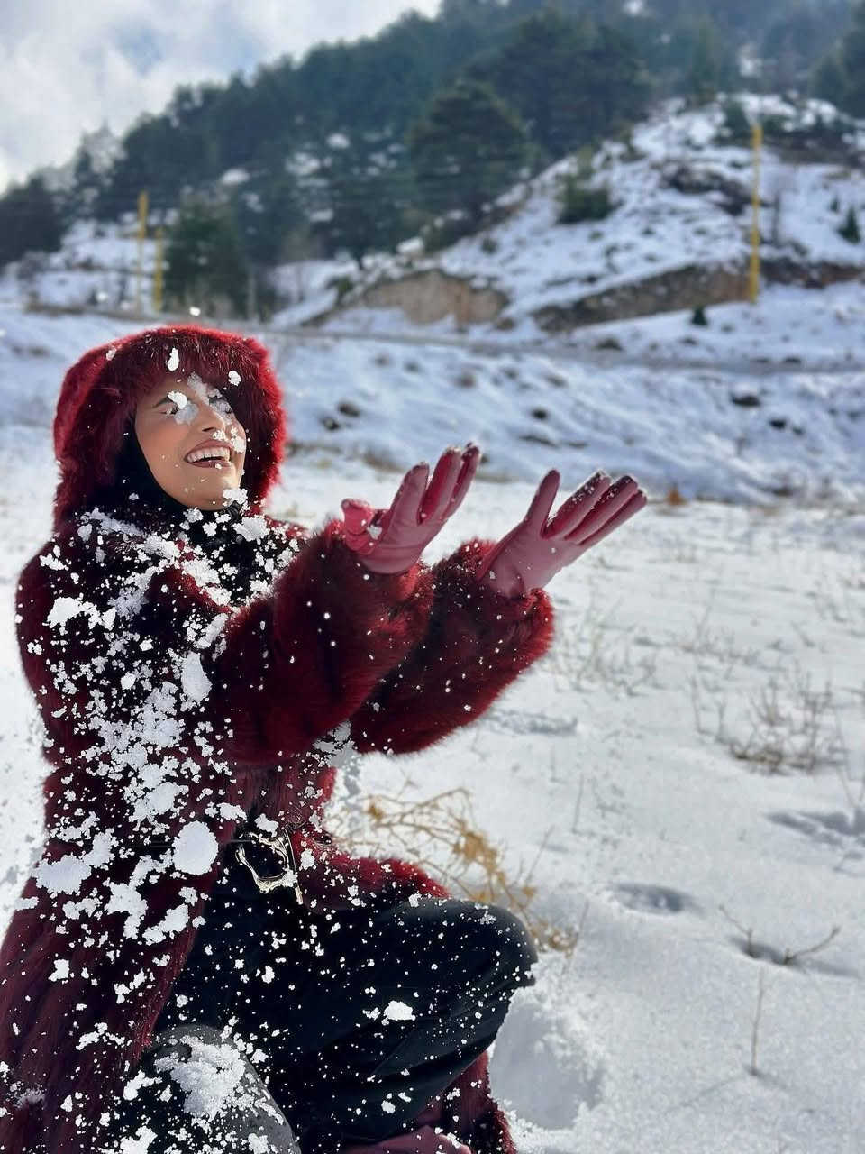 رحلات سفرات سياحه الى دهوك او اربيل من الموصل
‼️احــجـز من الان المقـاعـد محـدوده‼️
متوفر حجز عن طريق الوتساب *********** 
🔴حافله خاصه للعوائل 
 🔴 حافله خاصه لشباب 

1️⃣ دهوك جبل كاره وداخل النفر (8) الف  جمعه ثلاثاء
2️⃣اربيل جبل كورك ومصايف نفر (8الف) جمعه ثلاثاء
3️⃣مبيت دهوك يوم ليله نفر (25) الف كل يوم الجمعه
4️⃣اربيل مبيت نفر  (25) الف نطلاق يوم الجمعه

#_برنامج (1) دهوك_جبل_كاره_الثلجي داخل نفر 8الف
(جبل كاره الثلجي  _ مطعم _ دهوك مول_ 
حديقه الحيوانات _  فاملي مول
جبل زاوه او سد دهوك ختياري نفر الفين
نطلاق كل يوم الجمعه / الثلاثاء 
نطلاق ب 8 صبح الرجوع باليل

برنامج الثاني اربيل جبل كورك مصايف نفر8الف
(جبل كورك_او حاج عمران_مطعم_ شنكل بانه- مصيف بيخال _ كراند ماجدي مول) 
نطلاق كل يوم الجمعه
نطلاق 8 صبح الرجوع باليل

دهوك مبيت يوم ليله سعر النفر (25)الف 
تشمل النقل والفندق والفطور الصباحي
( جبل كاره الثلجي _استراحه مطعم _سد دهوك _مدينه العاب دريم ستي_حديقه الحيوانات _جبل زاوه اختياري _فاملي مول 
اليوم الثاني 
الى زاخو. مصيف برخ_ مصيف دشتتاخ- مصيف شرانش
جسر العباسي - كورنيش زاخو  - سوق زاخو الاثري
بعد رجوع 
نطلاق كل يوم الجمعه 

اربيل يومين (25الف النفر) البرنامج 👇
يشمل نقل المبيت فطار صباحي
🗻جبل كورك الثلجي _
🥶المناطق الثلجيه حاج عمران
 🏙وحسن بيك الحدوديه _
 سوق القلعه _مجدي مول _
🎡بارك مناره _🎡مدينه العاب
 🎡مجدي لاند_كراند مجدي مول
 🎡اكبر مول بل عراق _فاملي مول 

الحجز يكون عن طريق الماسنجر او الواتساب 
————🎈🔸🎈🔸🎀🔸🎈🔸🎈————
المعلومات المطلوبه للتسجيل : او ابعت صور هويه
1️⃣الاسم الرباعي :
2️⃣اسم الام الثنائي :
3️⃣ المواليد :
————🎈🔸🎈🔸🎀🔸🎈🔸🎈————
اهلا وسهلا تنورنا بكل وقت
للحجز اتصل *********** 

واتساب.  ***********

عـنوان التـجمع الكـائن :
📍الموصل الجانب الايمن يم مجسر الجديده
 الموصل حي النور يم مشويات يونس العمر / 
بالجامعه يم نفق مقابل مطعم طماطه
