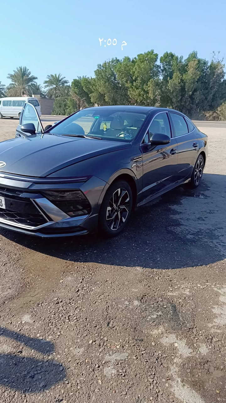 سوناتا 25 شهداء مثنى مكان الناصريه مكينه 2500 تنفس طبيعي المرغوب  بيها بس بنيد مبدل وجاملغ مطبع بدون رباك ماشيه 17 موصفات  سياقه ذاتيه 
توقف ذاتي 
رادار امامي خلفي 
بيها هواي موصفات السعر 190 وبيها مجال قليل وكاله ثاني يوم ***********
