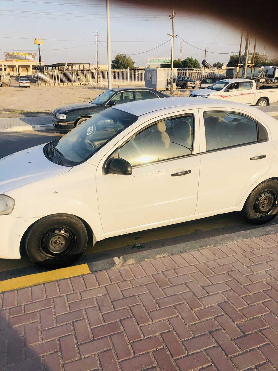 السلام عليكم
رمضان كريم
سيارة أفيو للبيع وأرد خليجي موديل ٢٠١٣
السنوية نافذة لسنة ٢٠٢٨
محرك ١٦٠٠ مسكر
المكان البصرة 
للتواصل : ***********
