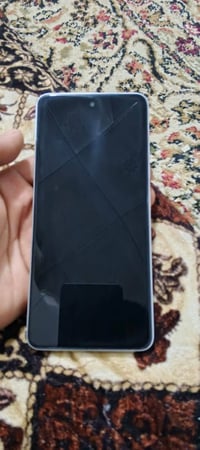 جهاز تكنو سبارك 30 g4 ذاكرة 256+8 جهاز استخدام شخصي جدا نضيف مواصفاتة ...