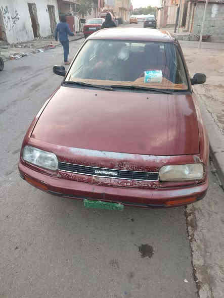 سياره نضيفه اسمها داهستوا موديل 92 بدون شرعي سعر جدآ مناسب 4 ورقات الشراي يتصل عل رقم *********** عنوان موصل
