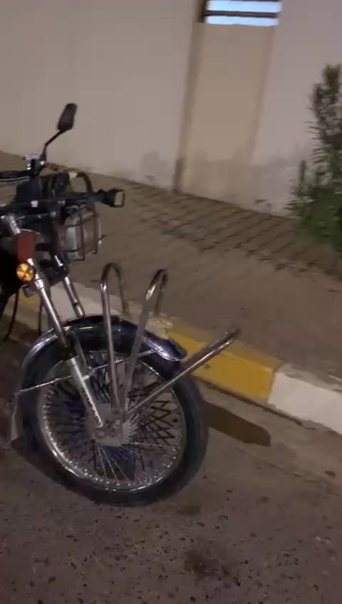 نامه برو موديل 21للبيع سعر 300 بي مجال بسيط *********** واتيابي مكاني تكريت
