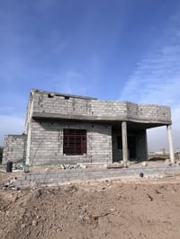 واسط العزيزية الدير • دار للبيع • أرض ٧٠٠م