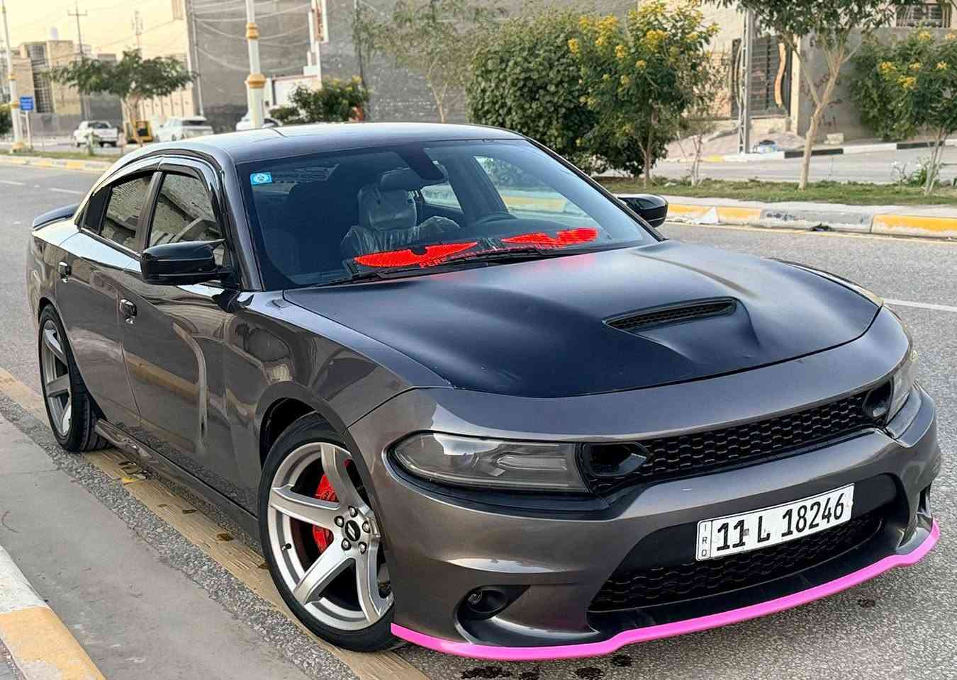 دوج جارجر موديل 2021اصل وارد امريكي حادث جاملغ وباب صبغ وجاملغ الثاني صبغ فقط ولباقي مكفوله فئه GT فول عدا الفتحه شاشه كبيره كشنات حضن كهراء شفتات حساسات خلفيه ماشيه 21 حقيقي السياره ستخدام شخصي السياره جديده وجاهزه من مكينه3600 وكير وحداديه وتخم تاير وتبريد كله جاهز ما نقص برغي رقم بغداد نكليزي سنويه مجدده هزه جديده مداور ثاني يوم مكان السياره كربلاء الاستفسار /***********/السعر /197/الشراي يتصل عل صاحب السياره
