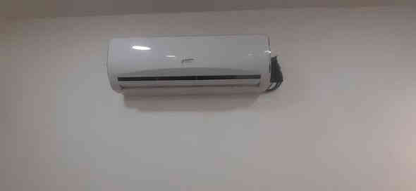 سبلت هوكيا انفيرتر حديث
طن وثلث قتصادي  نظافه ٩٥ بل ١٠٠ يشتغل عل سحب تبيرد وتدفئه سعر مناسب ب ٣٠٠الف نهايتا  موقع بغداد كفائات سيديه ابو علي *********** وتساب
