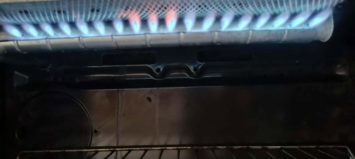 عرض مميز – طباخ عشتار عراقي 5عيون 
حجم عملي مناسب 80*50
 5 شعلات قوية 
 فرن شغال خط واحد
  لون ابيض مقاوم
💰 السعر: 170 قابل للنقاش
📍 العنوان: موصل – وادي حجر
🔹 للبيع أو المعارضة حسب الاتفاق والقناعة 🔹
✨ فرصة ما تتعوض ✨


**إذا كنت صاحب هذا الإعلان وتريد حذفه لأي سبب، رجاءا أرسل رسالة إلى الدعم الفني**