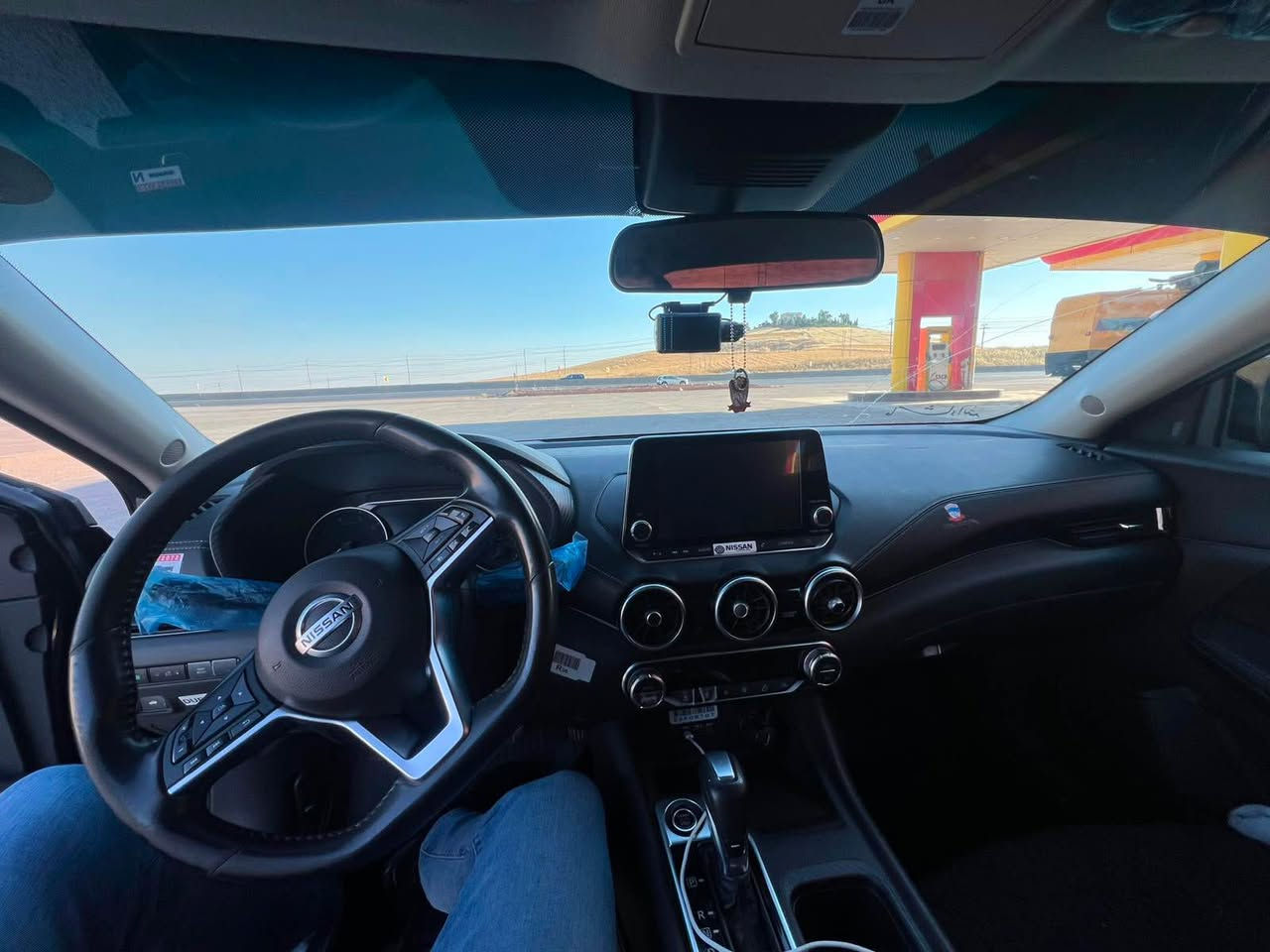 Nissan Sentraبيهاا قصعتن نص بدون دواخل بدون يرباك   سيارا جديد ٢٠٢١ سعرر ١٣٥ بيها مجال *********** زاخو, دهوك
