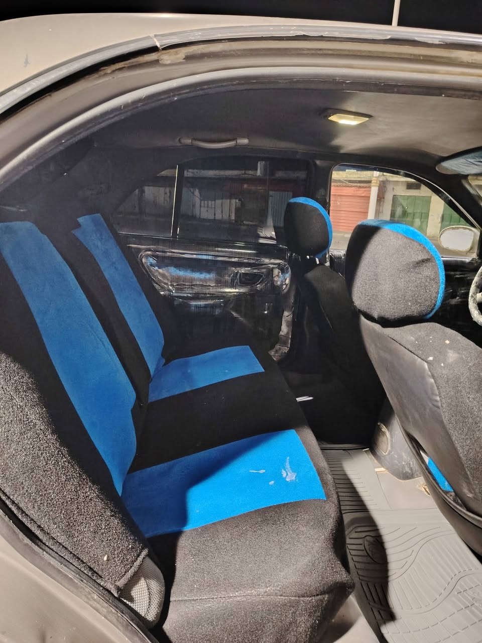 السلام عليكم #للبيع بسعرمناسب جدآ خابروبيك خير #وتدلل❤️ #سوناته موديل 2000 كير ومحرك خير من الله صدر +مشط ستيرن جدد تايرات4 جدد داخل جديد بطاين حلوه السياره بيهابدايه چلحح بدون ضربه ومعجون تدفئه نار تبريد كامل بس يحتاجله أدامه #ملاحظه السنويه نافذه تريد تحويل تريد وكاله المكان صلاح الدين تكريت للأستفسار***********
