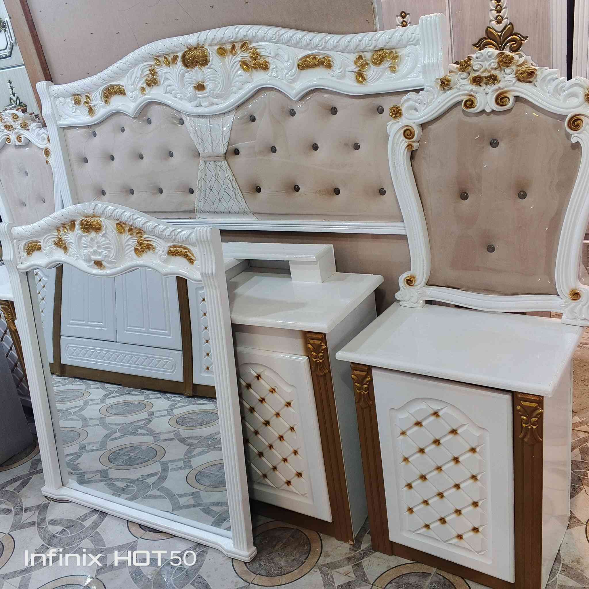 السلام عليكم متوفر انواع الغرف العراقي تصميم التركي ذي قار مركز يوجد خدمه توصيل ***********
