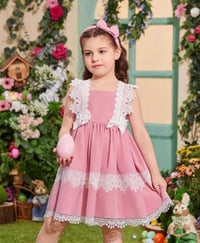 فستان بناتي • بكل القياسات • توصيل لجميع المحافظات