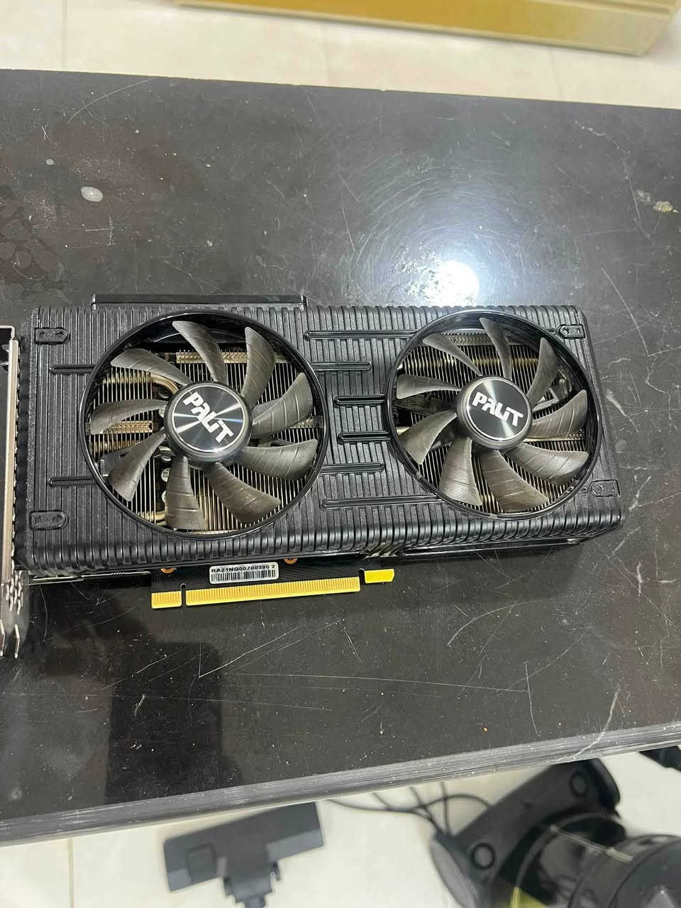 كرت شاشة 3060ti  8 gb VRAM من براند palit ما مفتوح ودرجة حرارة مالته  كلش طبيعية السعره 410الف  وبي مجال المكان بغداد الدورة حي الصحة 
***********
